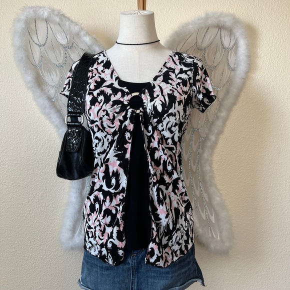Brittany Black Tops - Y2K Coquette Twee Black Floral Top‎ D-ring Cap Sleeve Sleeve Black Pink Layered